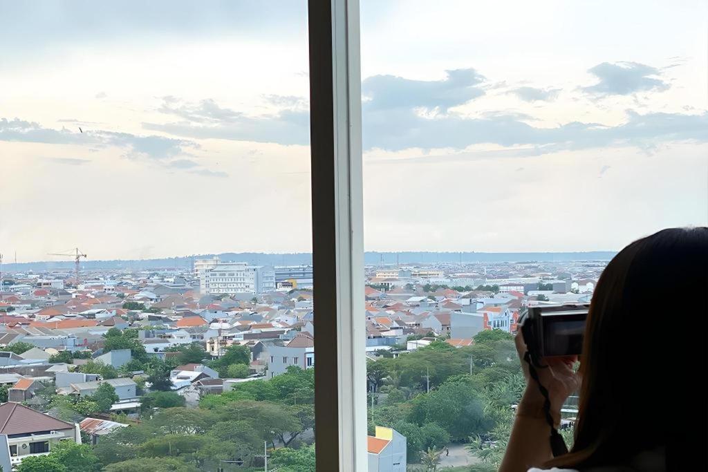Hotel Dafam Pacific Caesar Surabaya Exteriör bild